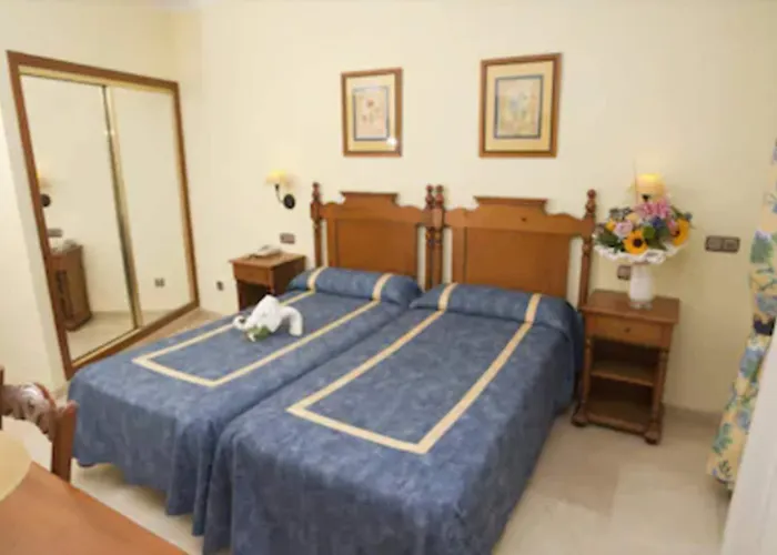 호텔 Bajamar Centro 네르하