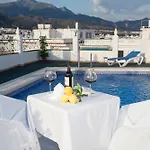 Bajamar Centro Hotel 2*