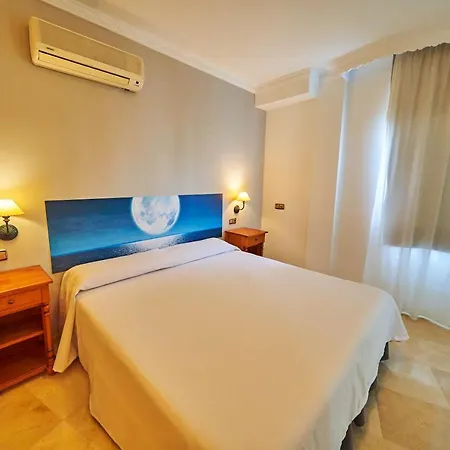 Bajamar Centro Nerja