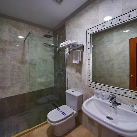 Bajamar Centro Отель Нерха