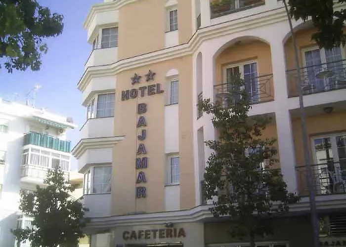 Bajamar Centro Нерха