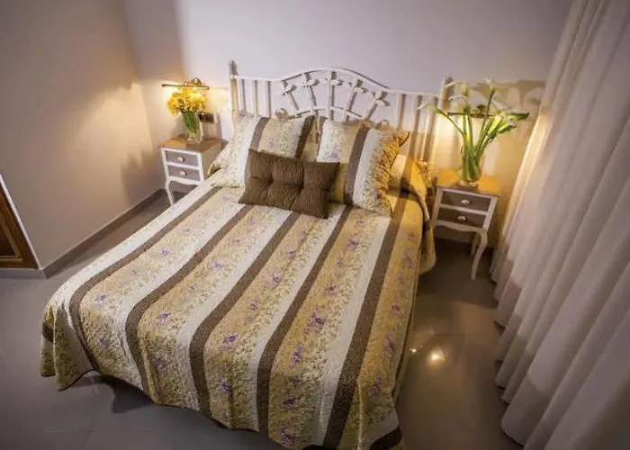 Bajamar Centro Готель 2*